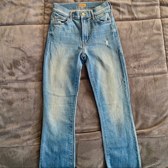 COPY - MOTHER Insider Crop Step Fray Jeans - Picture 2 of 12